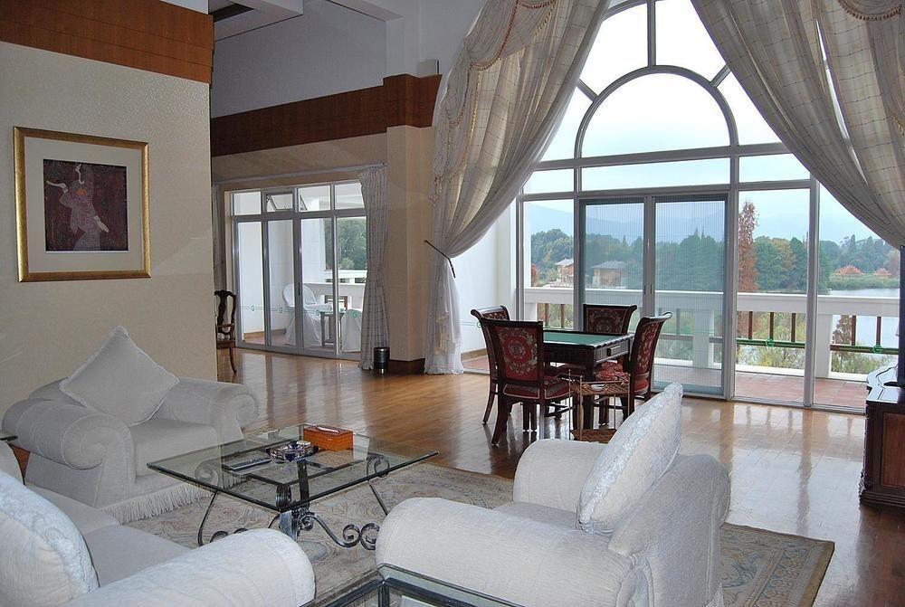 Yunnan Dianchi Garden Resort Hotel & Spa Kunming Luaran gambar