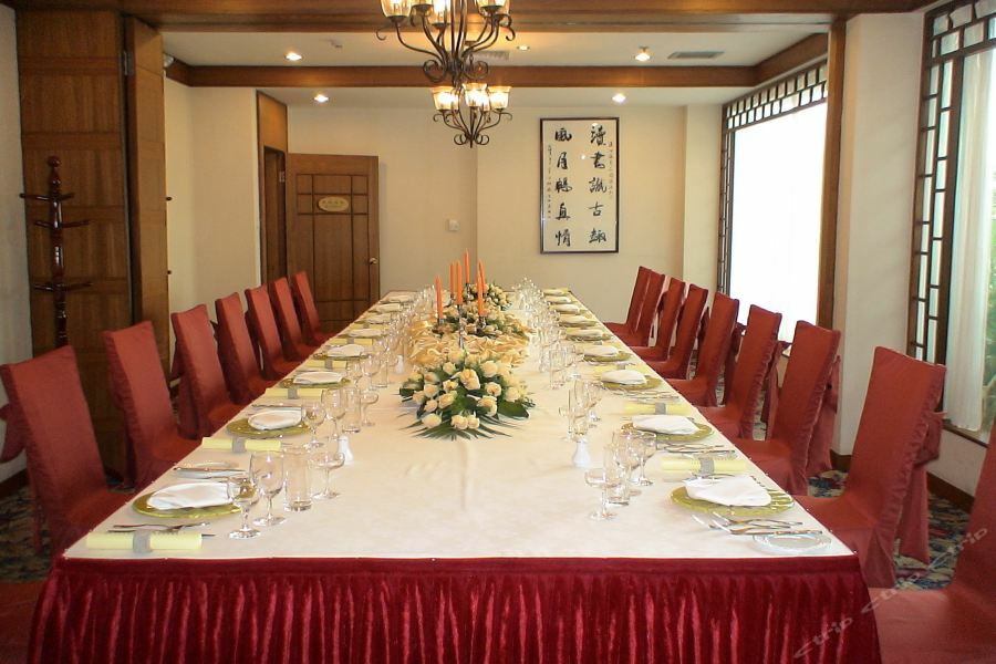 Yunnan Dianchi Garden Resort Hotel & Spa Kunming Luaran gambar
