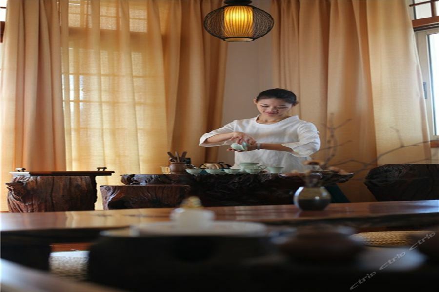 Yunnan Dianchi Garden Resort Hotel & Spa Kunming Luaran gambar